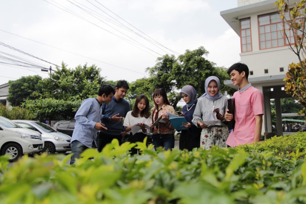 Deb.sv.ugm.ac.id – Universitas Gadjah Mada